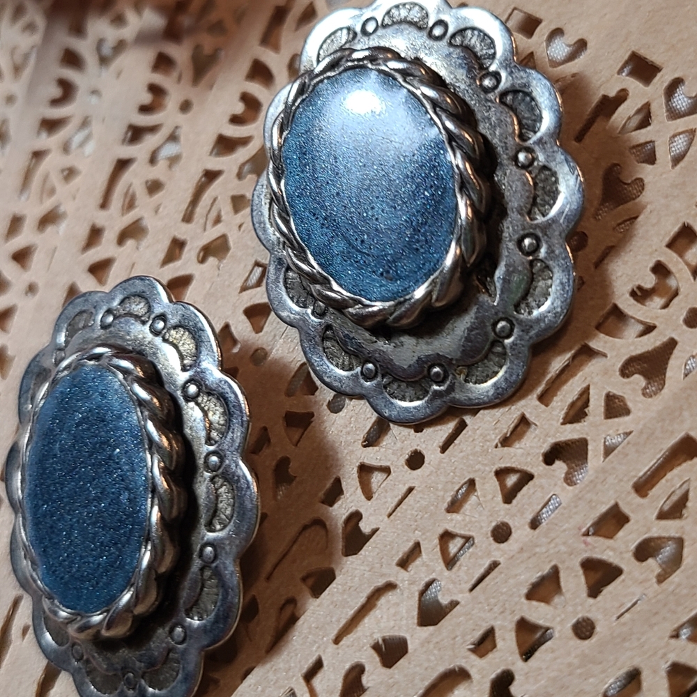 Studded Earrings Vintage silver